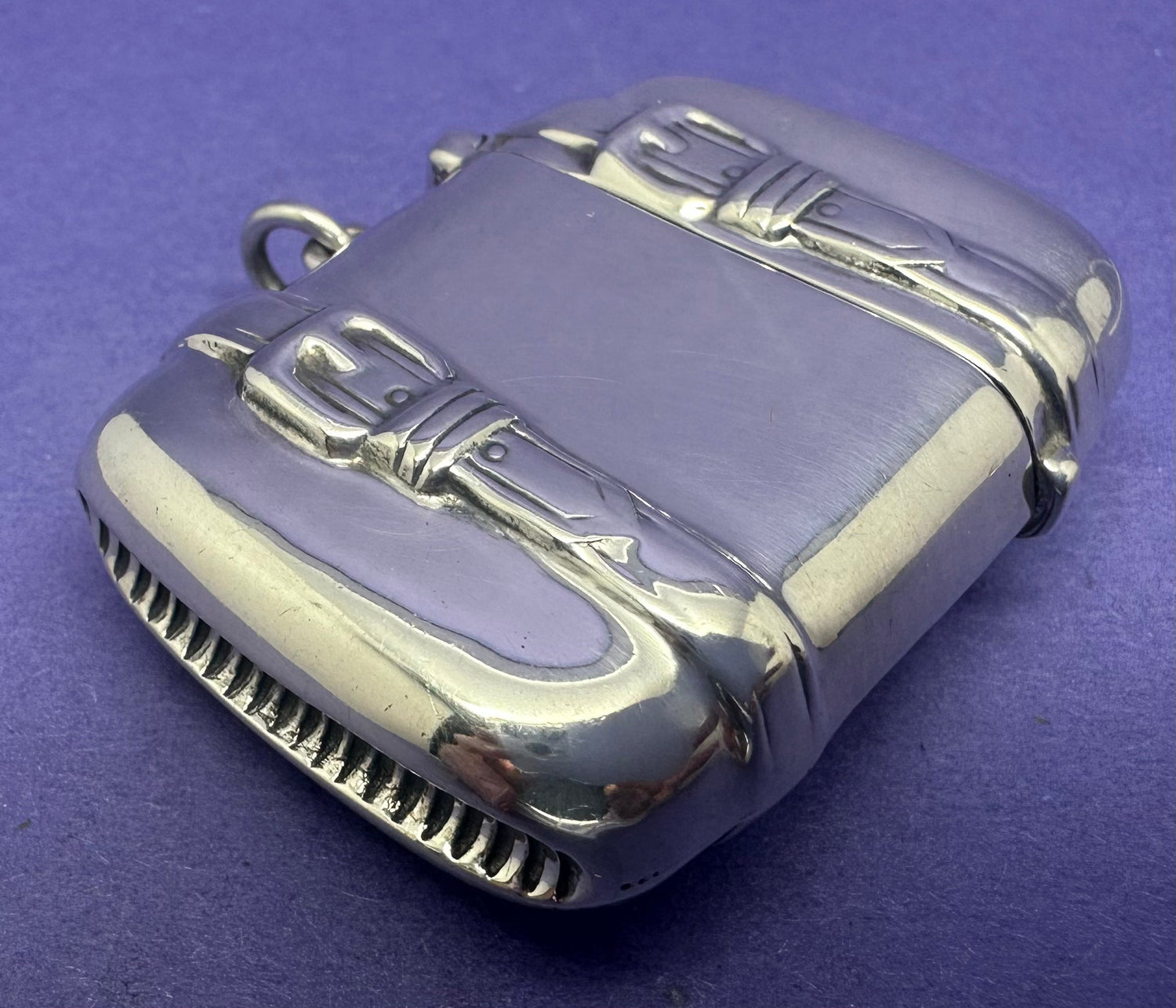 VESTA CASES & MATCH STRIKERS